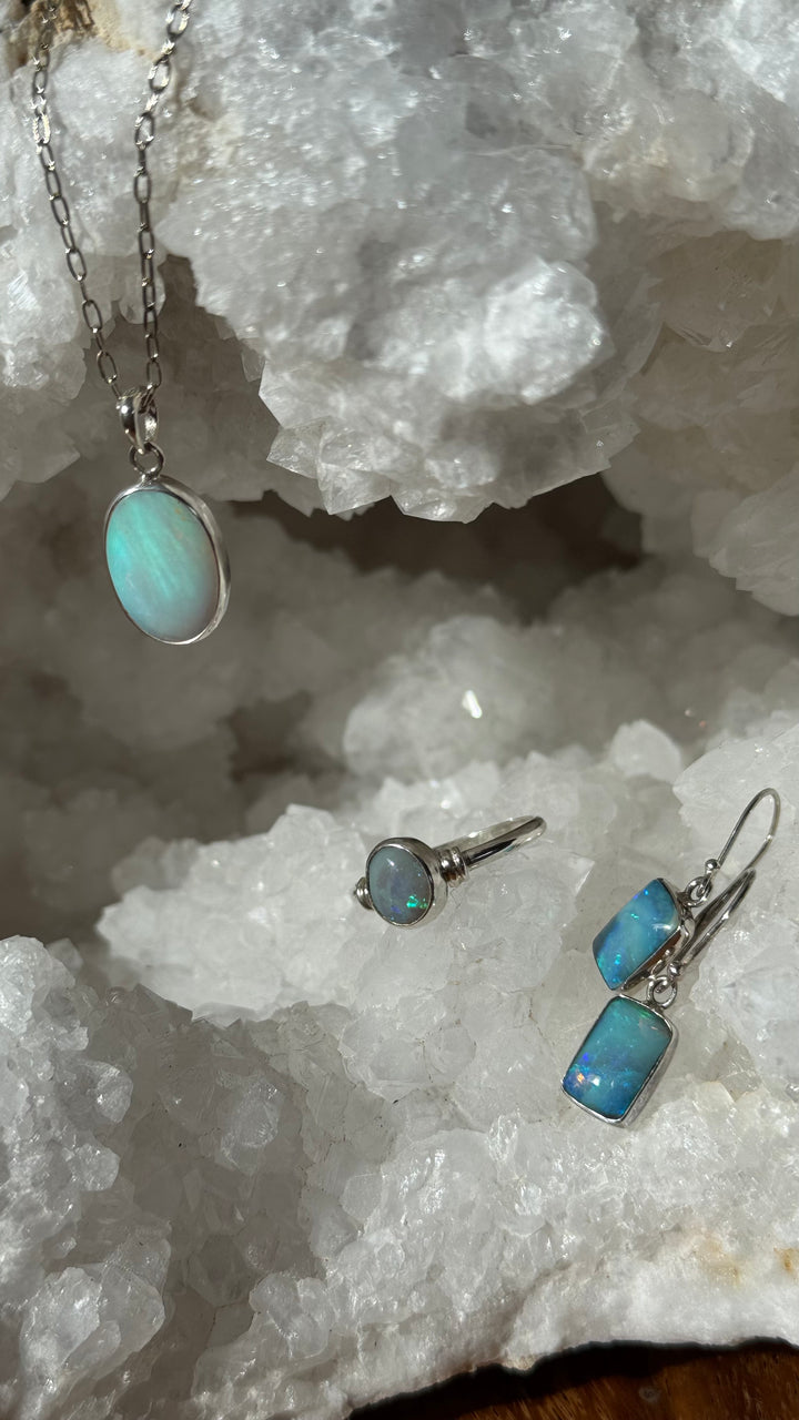 OPAL - Lightning Ridge - 'Blue Water' Pendant, Ring & Earring Set