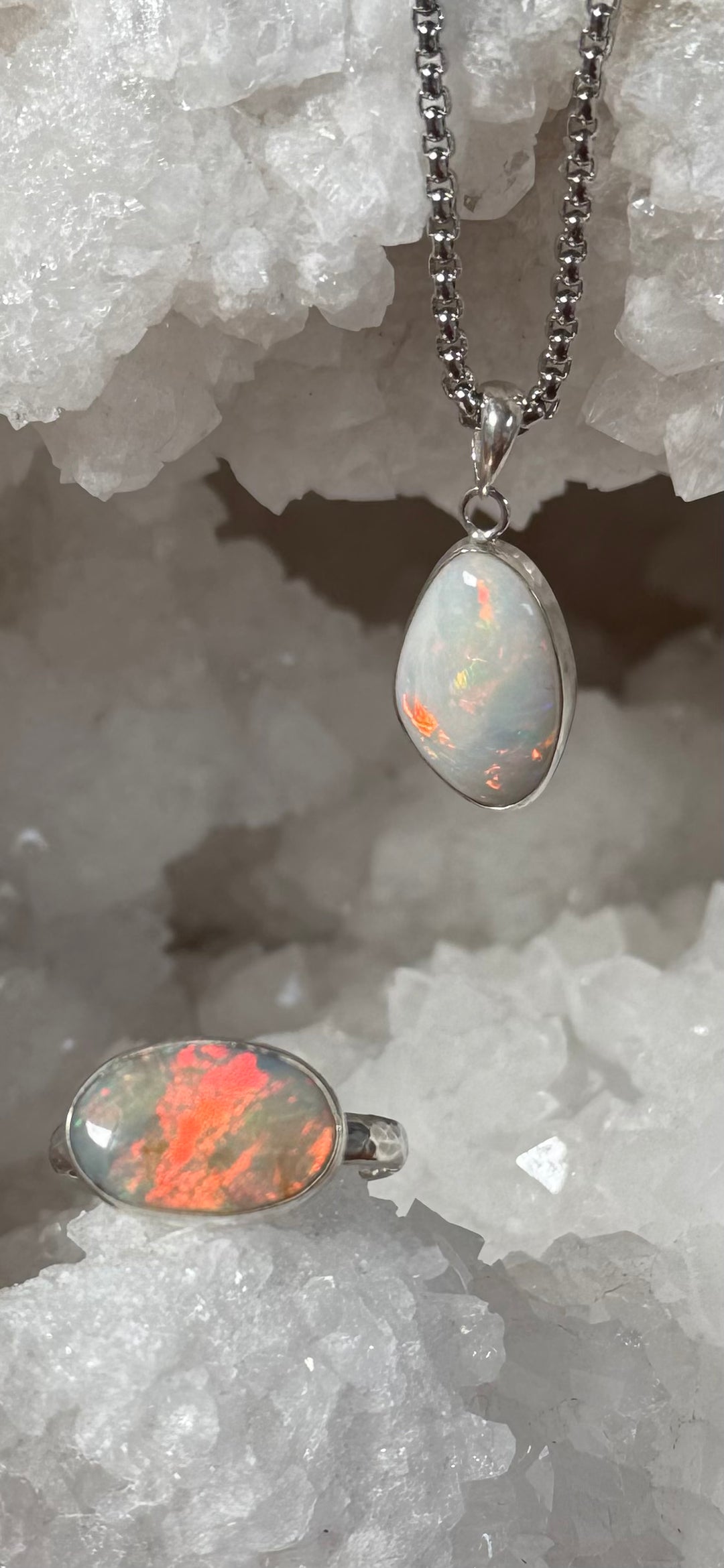 OPAL - Lightning Ridge - 'Fire' Pendant & Ring Set