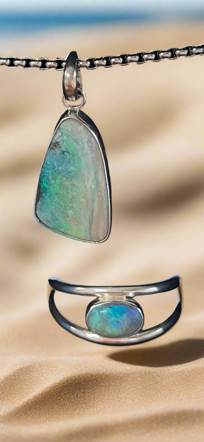 OPAL - Lightning Ridge - 'Sand & Water' Pendant & Ring Set