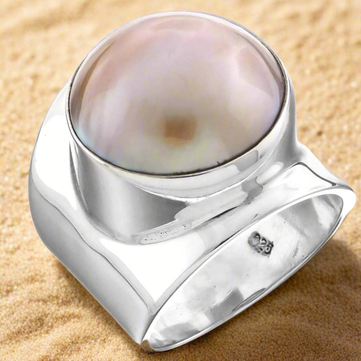 Mabe' Pearl Lavender Champagne Ring