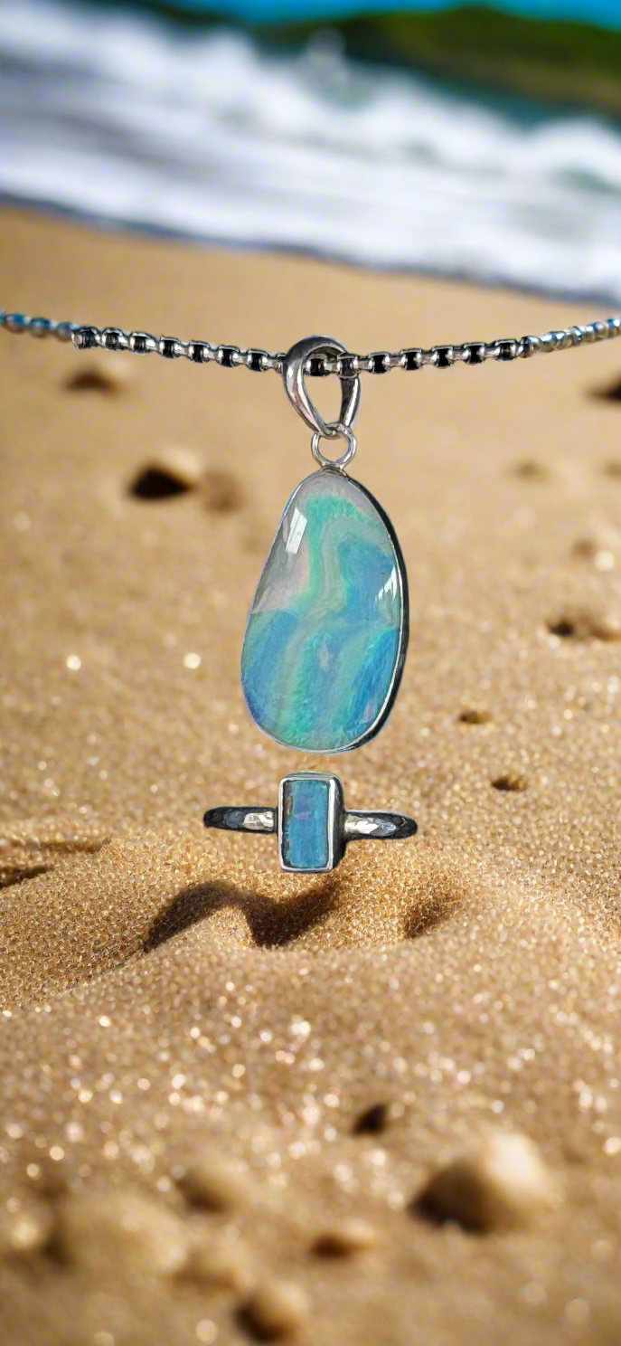 OPAL - Lightning Ridge - Blue Beach Pendant & Ring