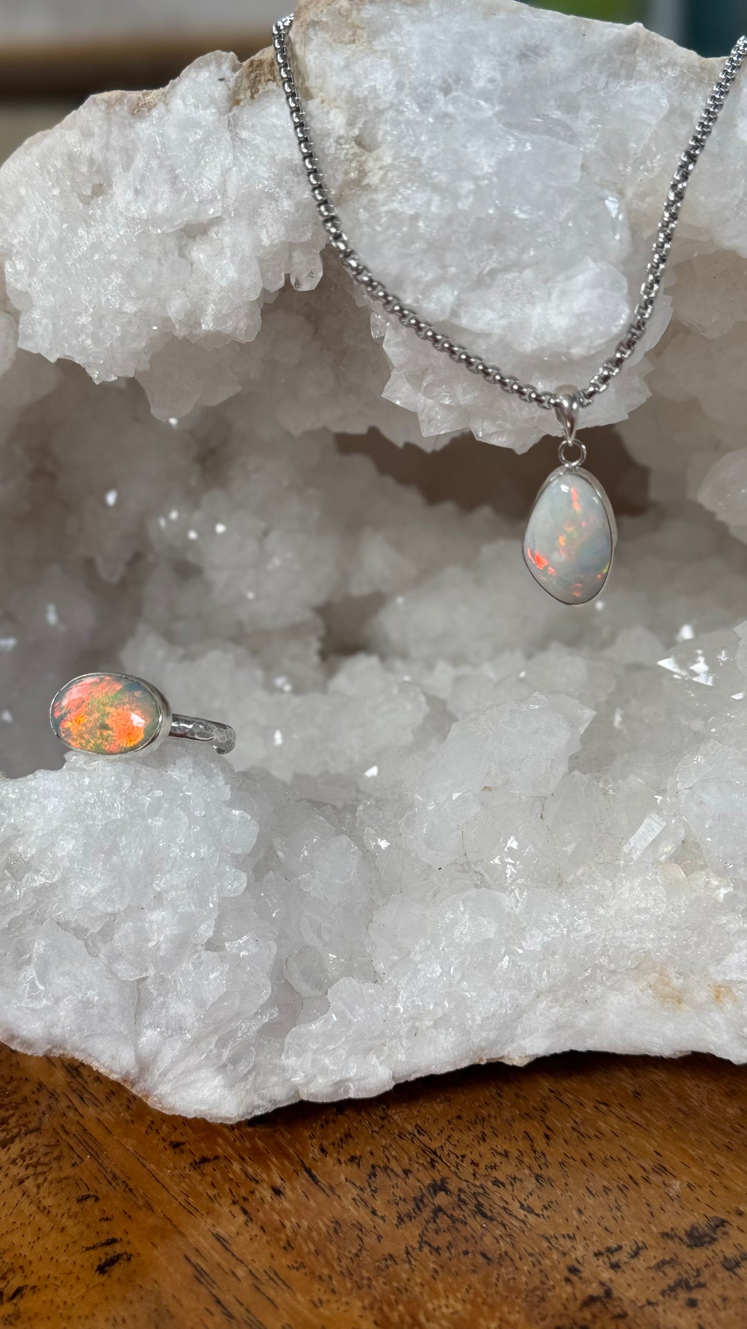 OPAL - Lightning Ridge - 'Fire' Pendant & Ring Set