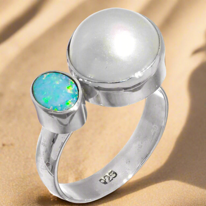 Australian Opal & White Mabe' Pearl