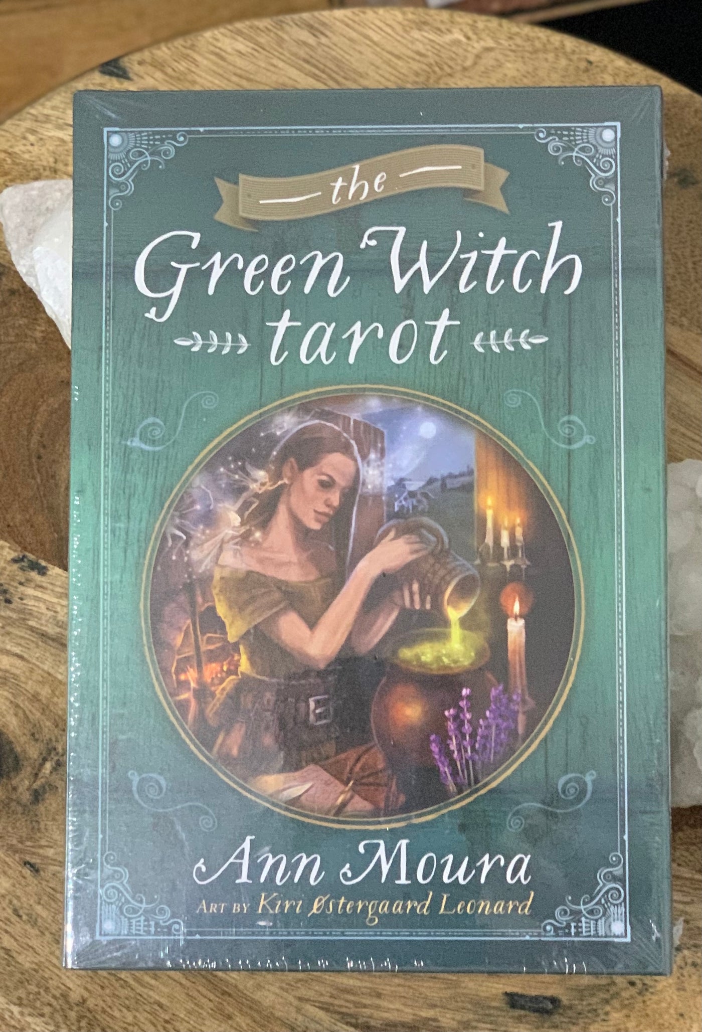 The Green Witch Tarot set